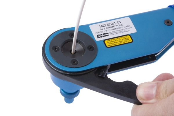 универсальная позиционирующая головка m22520/1-05 (uh2-5)dmc фото